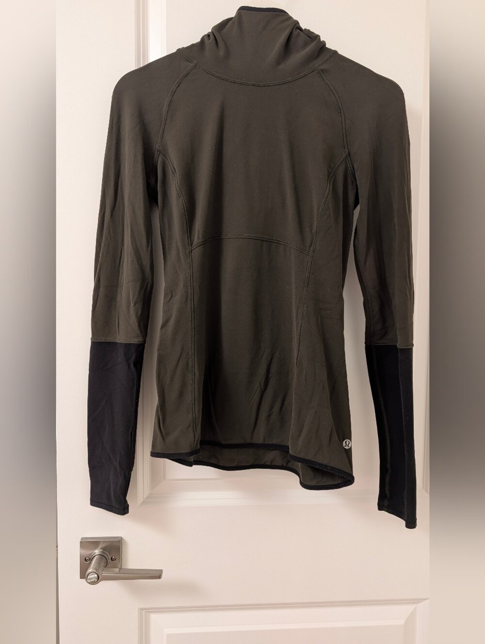 lululemon athletica Men’s Long-Sleeve Two-Tone Training Top — Olive/Black